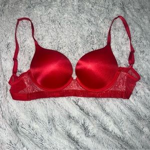 Victoria Secret Bombshell Push-up Bra
